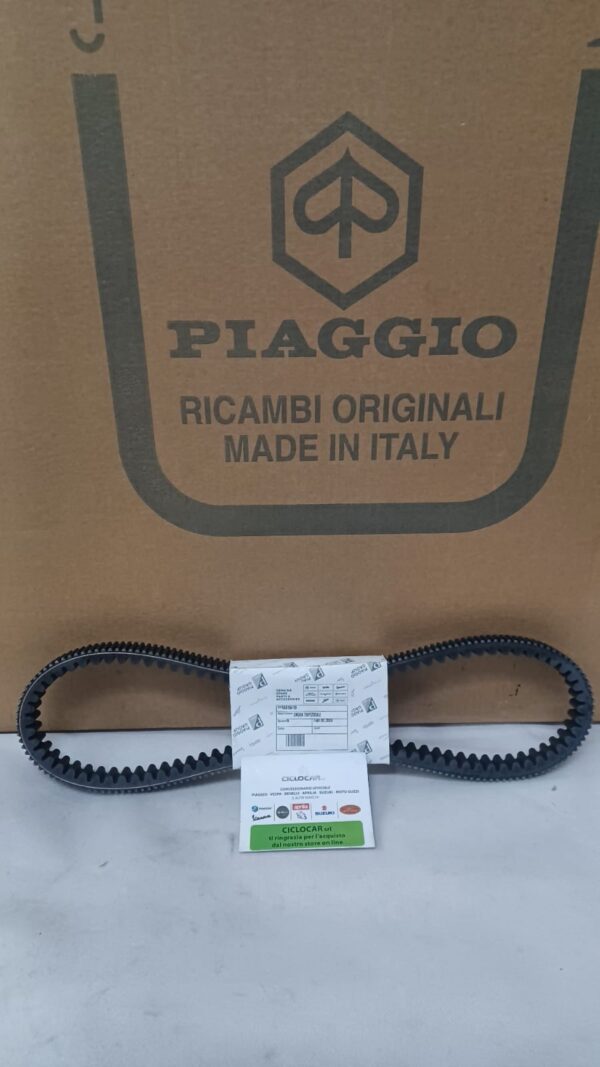 CINGHIA TRAPEZOIDALE ORIGINALE PIAGGIO BEVERLY 400 (2021--) - MP3 400 (2020--)