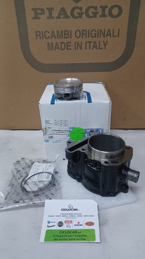 CILINDRO E PISTONE PIAGGIO - APRILIA BEVERLY 250-VESPA GTS 250 - MP3 250-NEXUS
