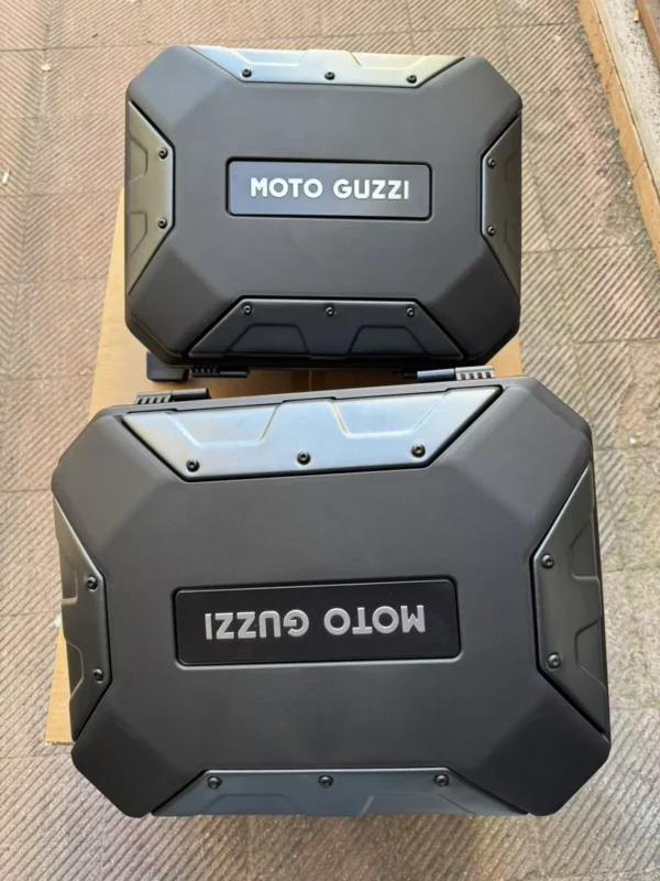 KIT VALIGIE LATERALI MOTO GUZZI V85 2024 TUTTI MODELLI (NO KIT SERRATURE)